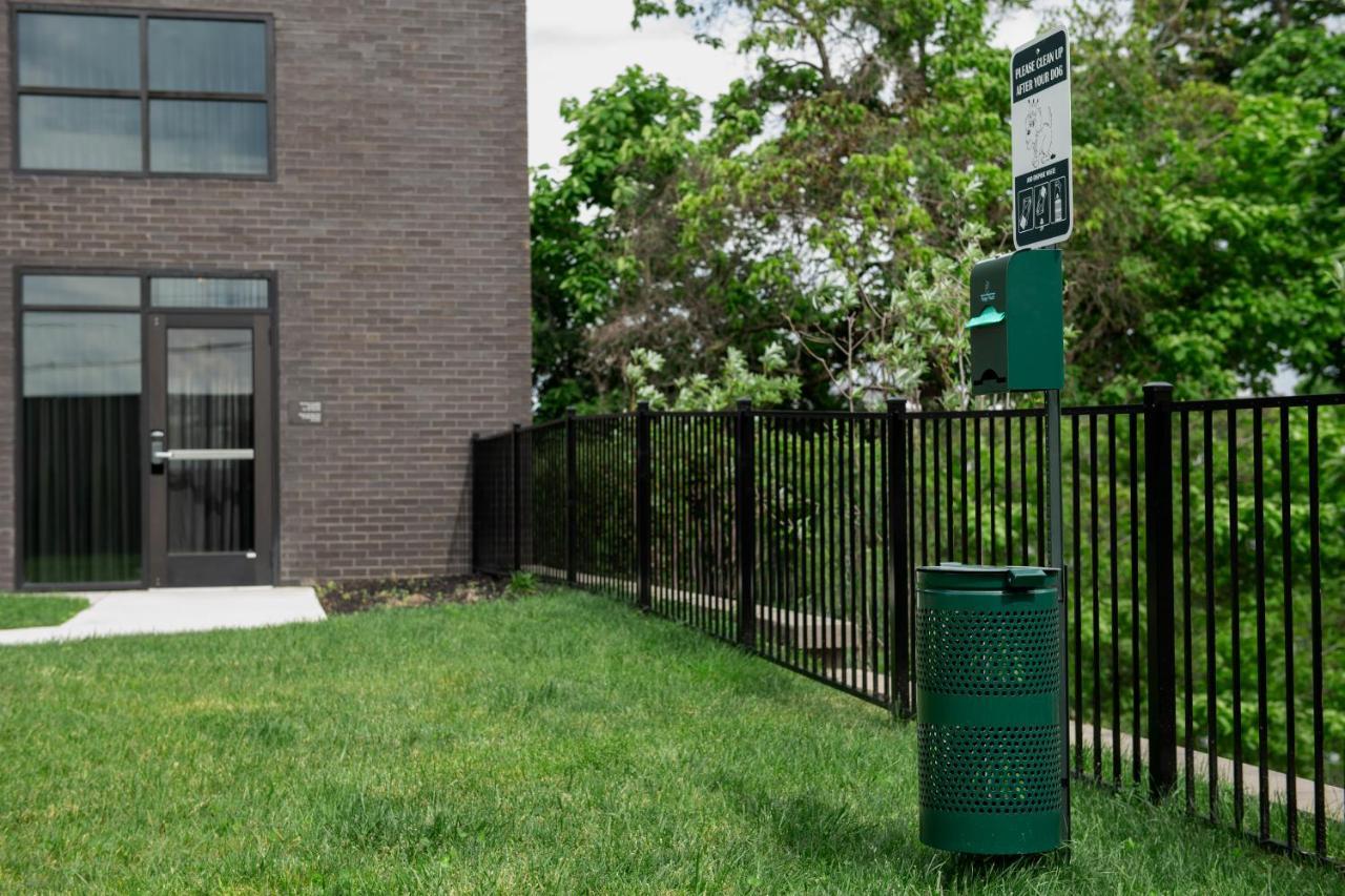Homewood Suites By Hilton Louisville Airport Bagian luar foto
