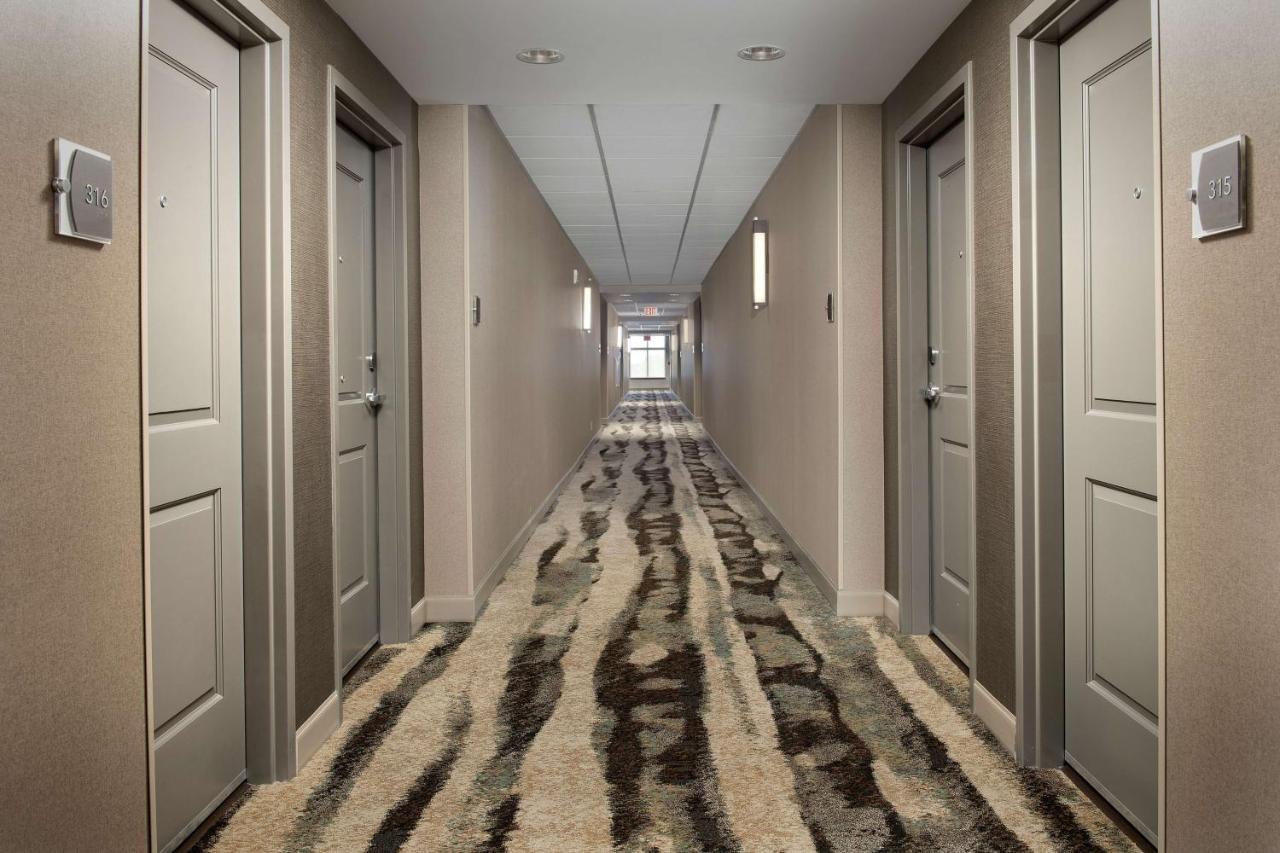 Homewood Suites By Hilton Louisville Airport Bagian luar foto
