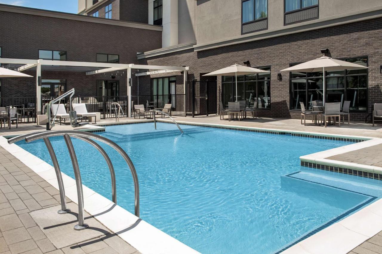 Homewood Suites By Hilton Louisville Airport Bagian luar foto