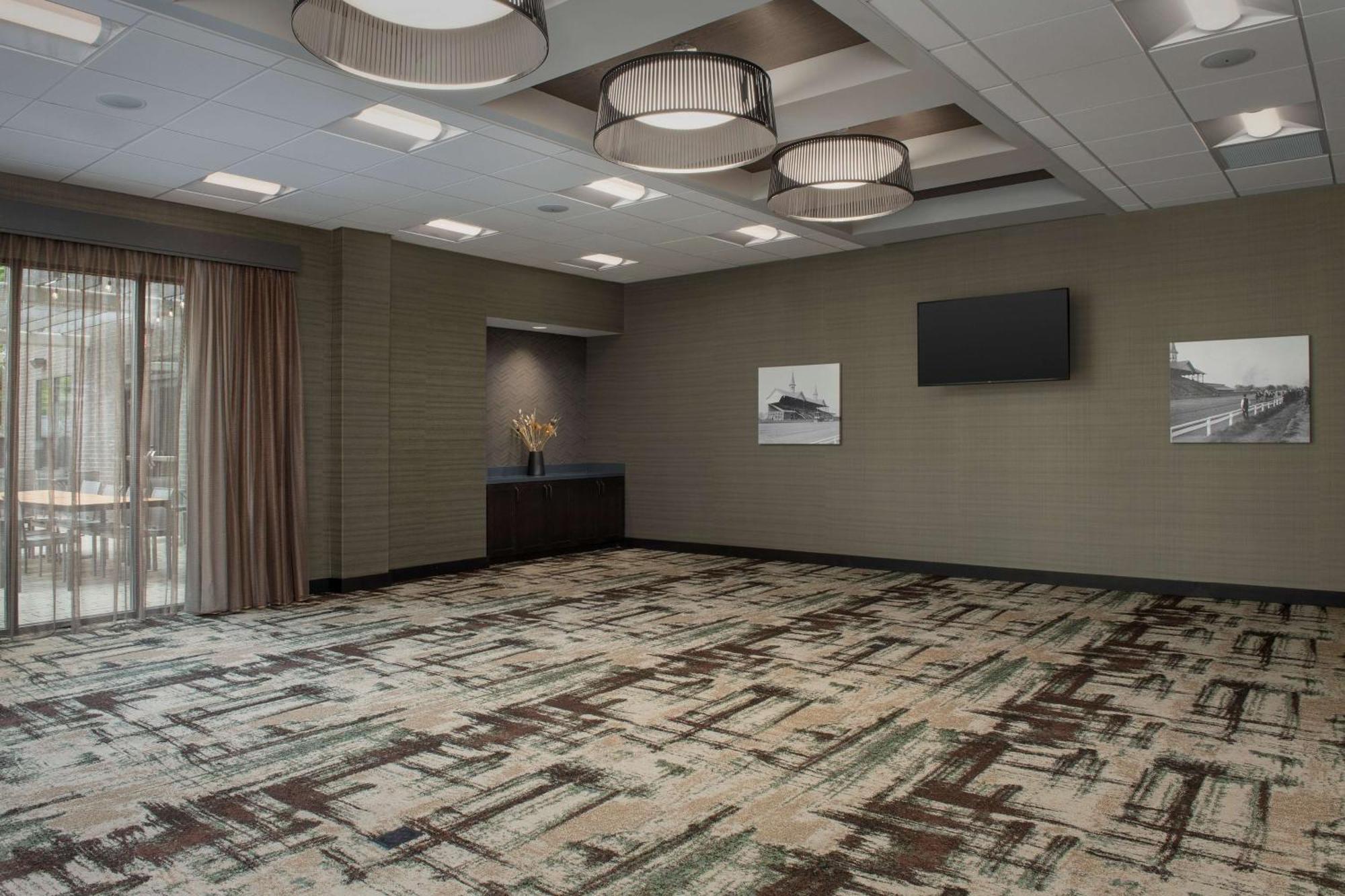Homewood Suites By Hilton Louisville Airport Bagian luar foto
